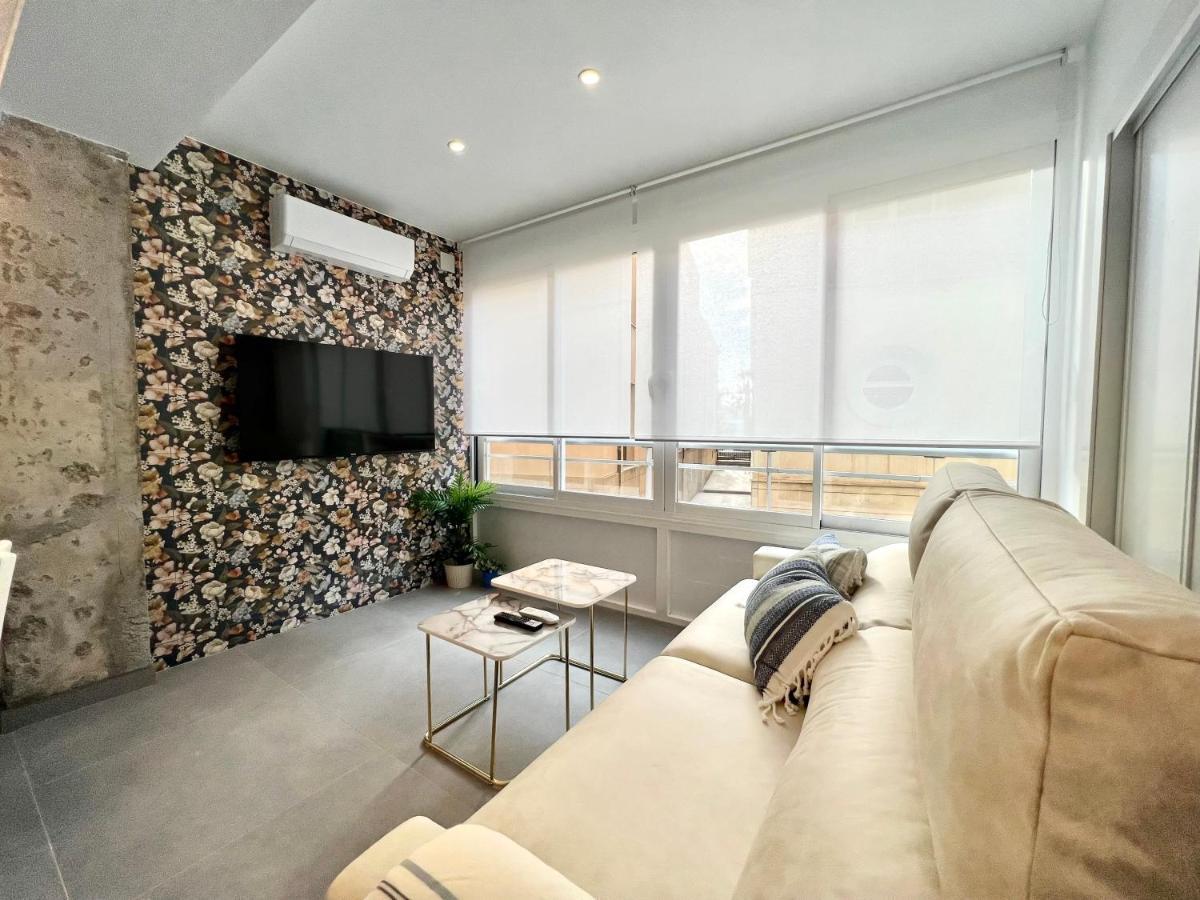 Malagueta Beach III & Terrace By Ele Apartments Malaga Bagian luar foto